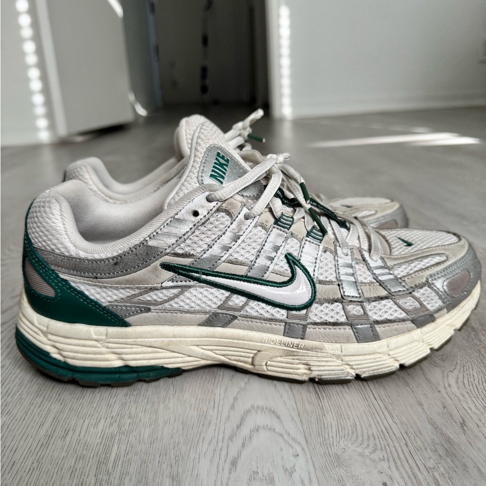 Nike P-6000 White and Dark Green Running Shoes